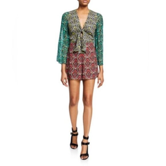 Alice + Olivia • Brylee Tie-Front Bell-Sleeve Romper • SZ 0 • Retail $375 - Picture 3 of 12
